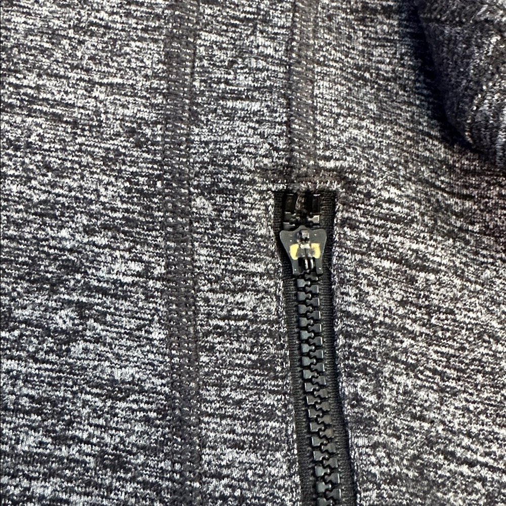 Lululemon Define Jacket - Picture 4 of 7